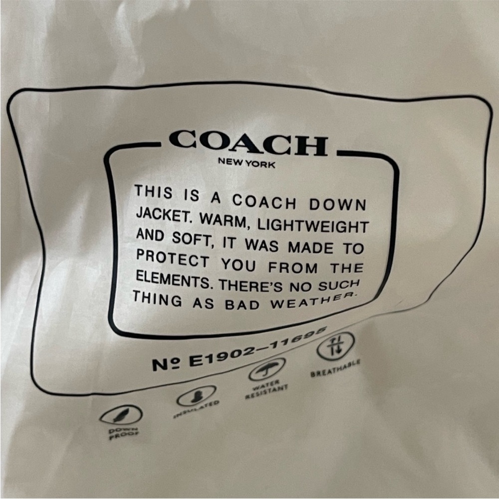 Coach Women's Off-White Hooded Puffer Jacket - Picture 15 of 15
